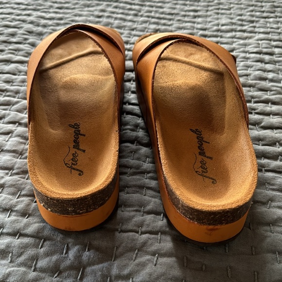 Free people, sandals slides - Picture 3 of 7